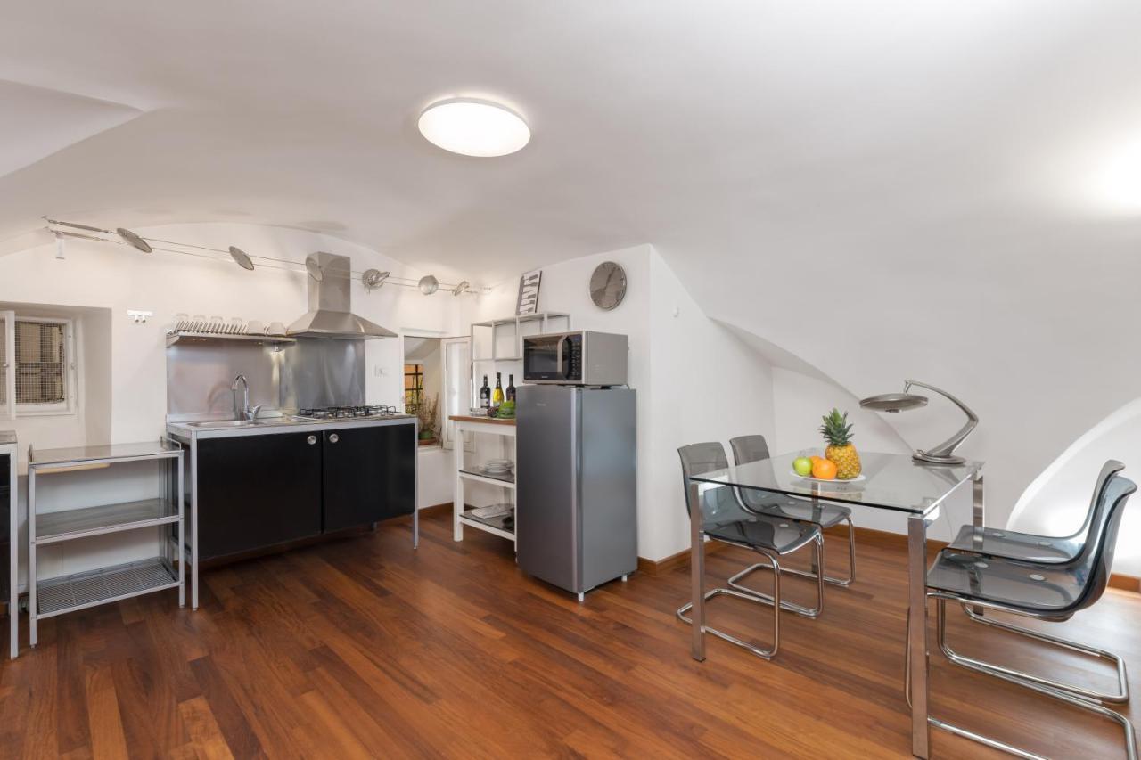 New! Amazing Piazza Navona View Apartment Roma Exterior foto